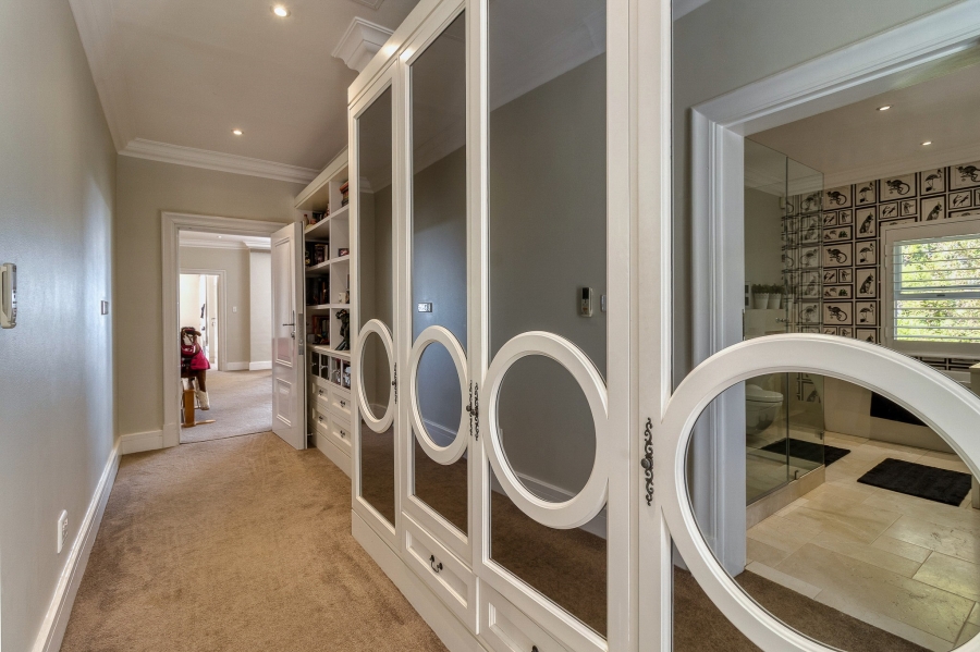 9 Bedroom Property for Sale in Parel Vallei Western Cape